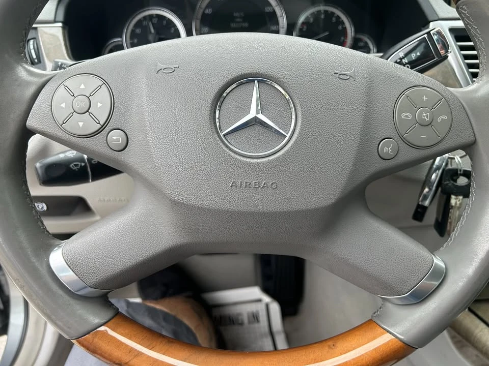 2010 Mercedes-Benz W212 E-Class - Image 13 of 16