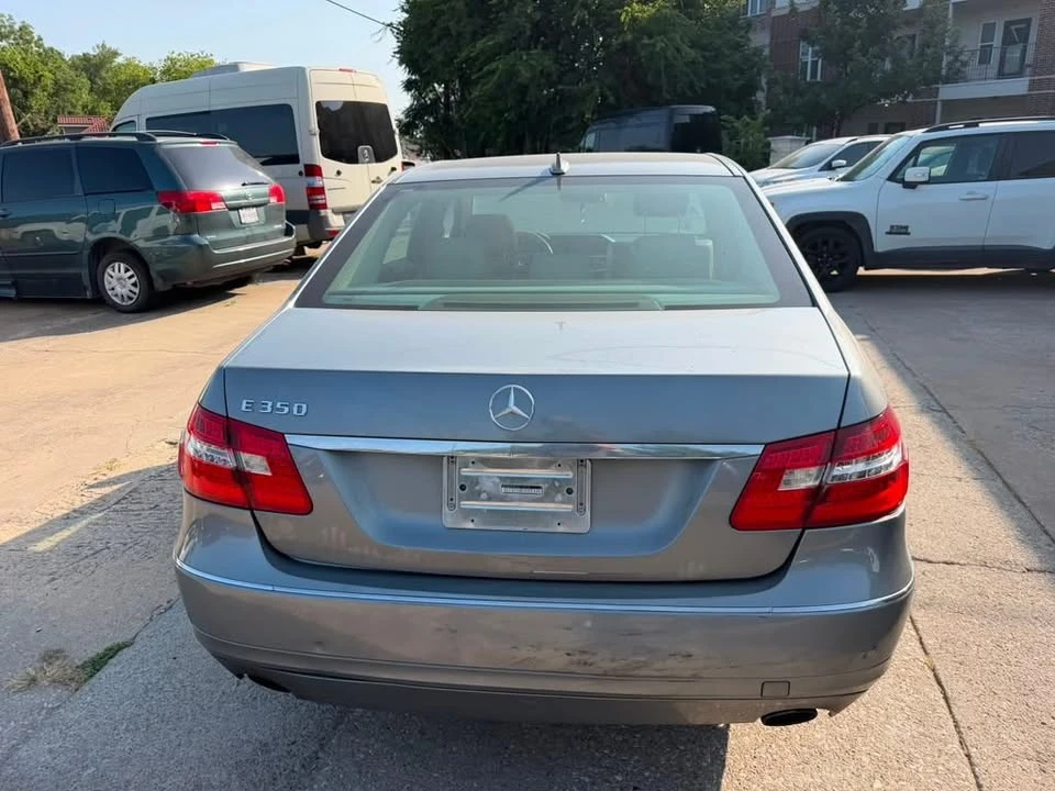 2010 Mercedes-Benz W212 E-Class - Image 3 of 12