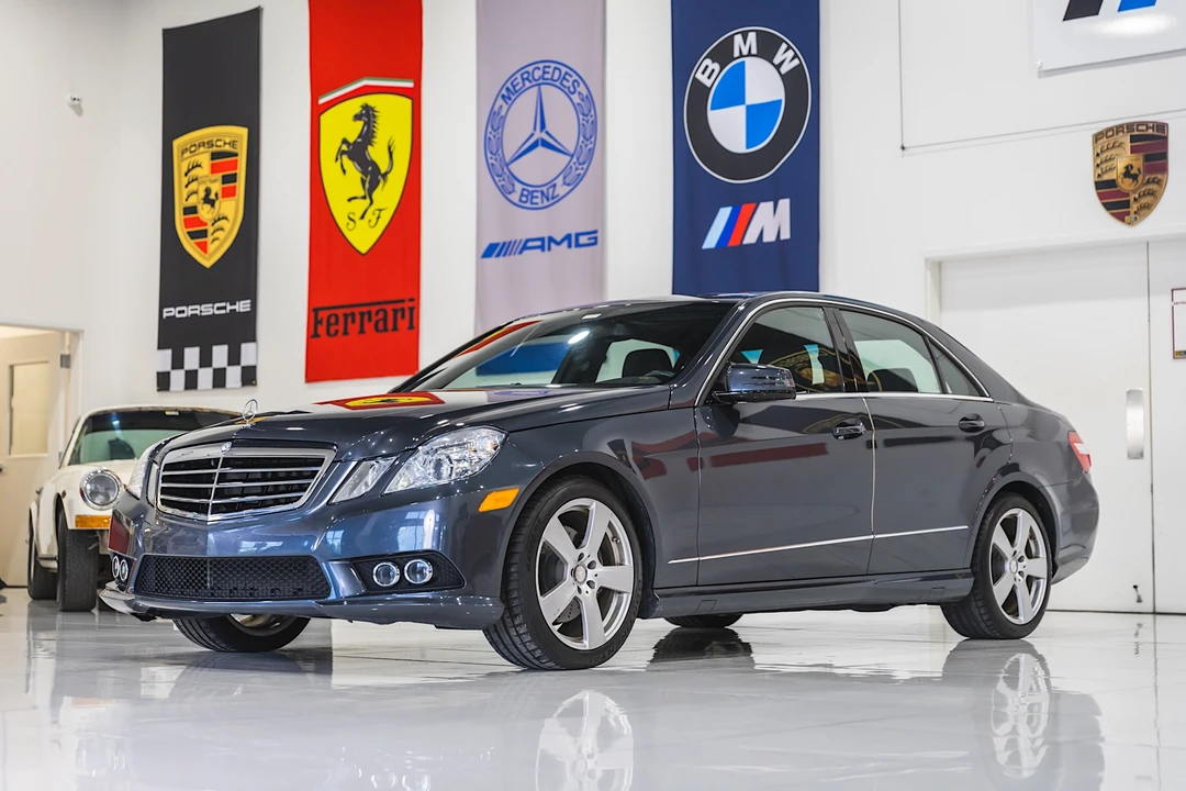 2010 Mercedes-Benz W212 E-Class - Image 4 of 31
