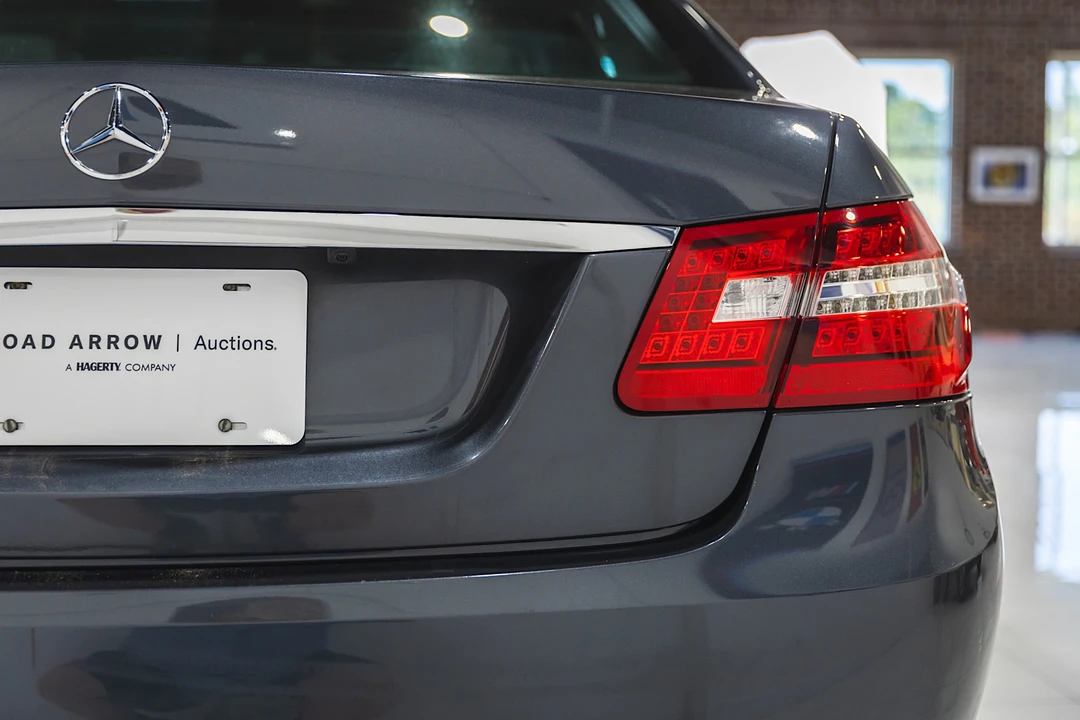2010 Mercedes-Benz W212 E-Class - Image 22 of 31