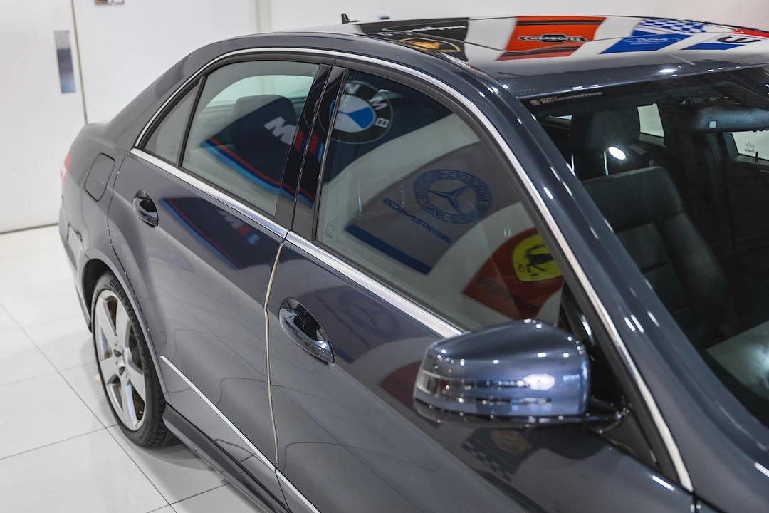 2010 Mercedes-Benz W212 E-Class - Image 28 of 31