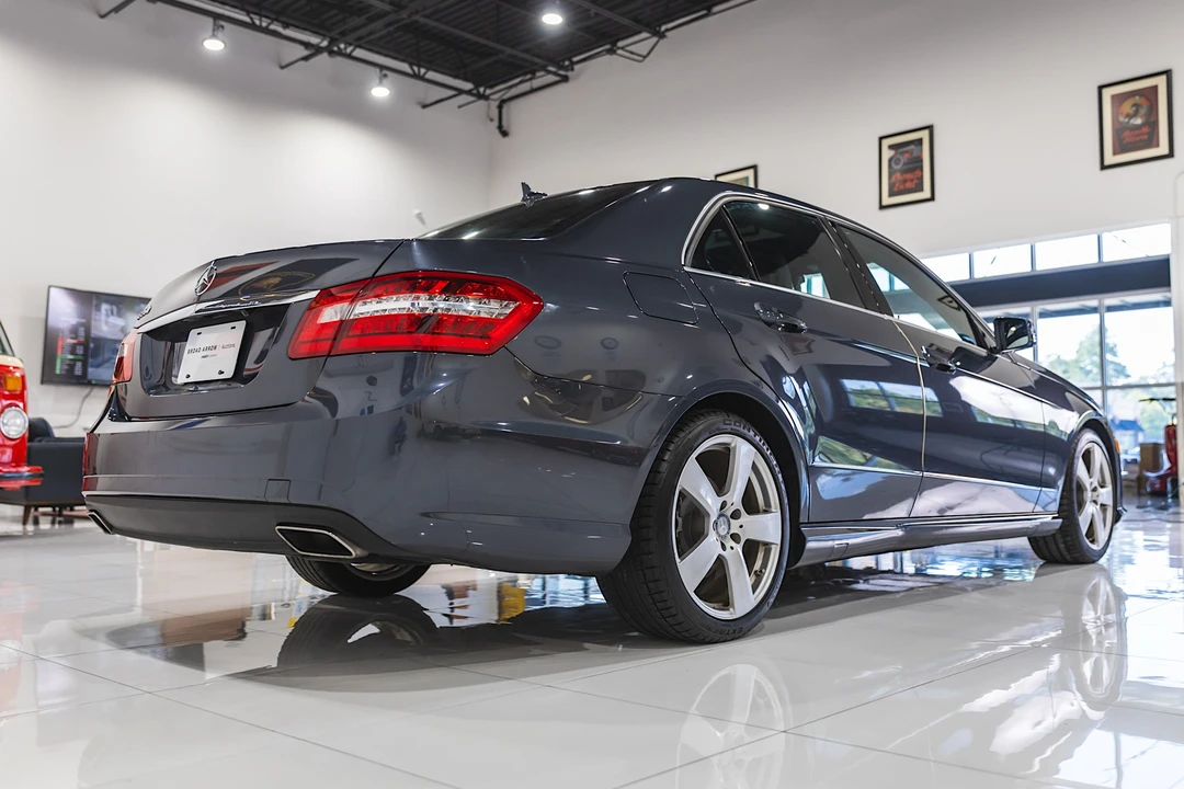 2010 Mercedes-Benz W212 E-Class - Image 8 of 31