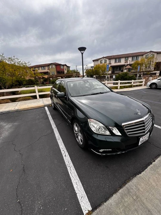 2010 Mercedes-Benz W212 E-Class - Image 3 of 23