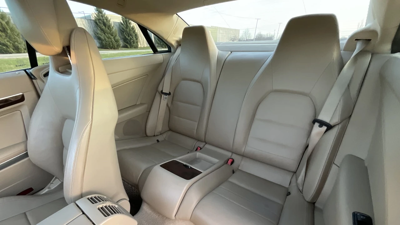 2010 Mercedes-Benz W212 E-Class - Image 5 of 13