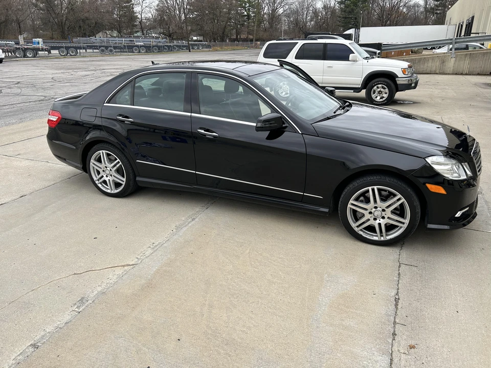2010 Mercedes-Benz W212 E-Class - Image 14 of 31