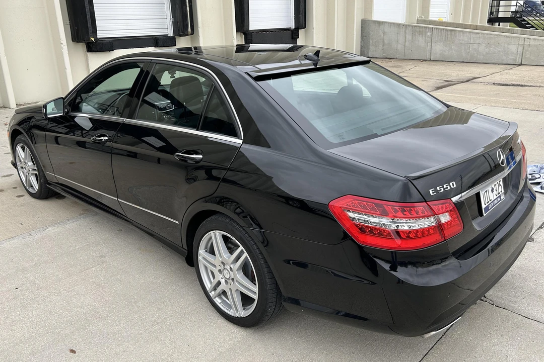 2010 Mercedes-Benz W212 E-Class - Image 4 of 31