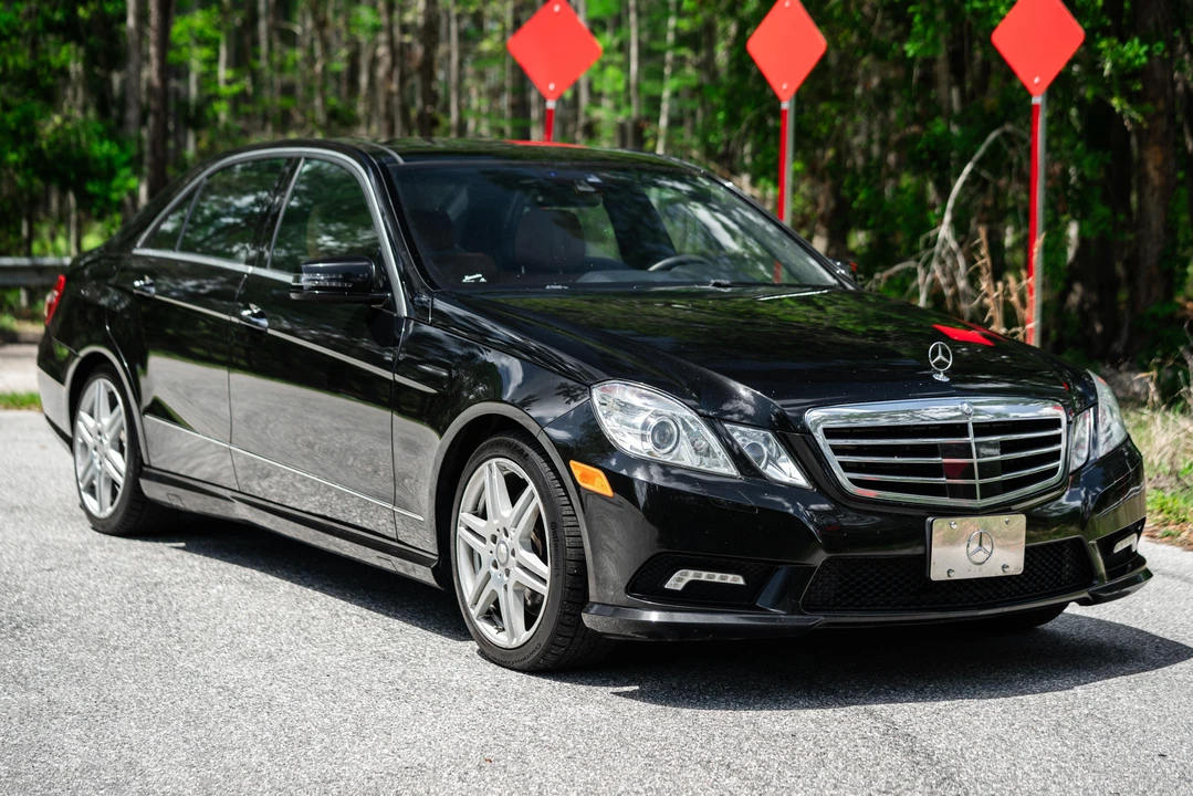 2010 Mercedes-Benz W212 E-Class - Image 30 of 31