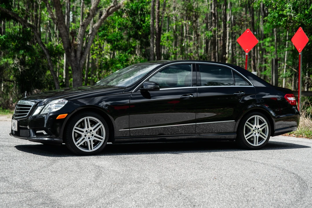 2010 Mercedes-Benz W212 E-Class - Image 10 of 31