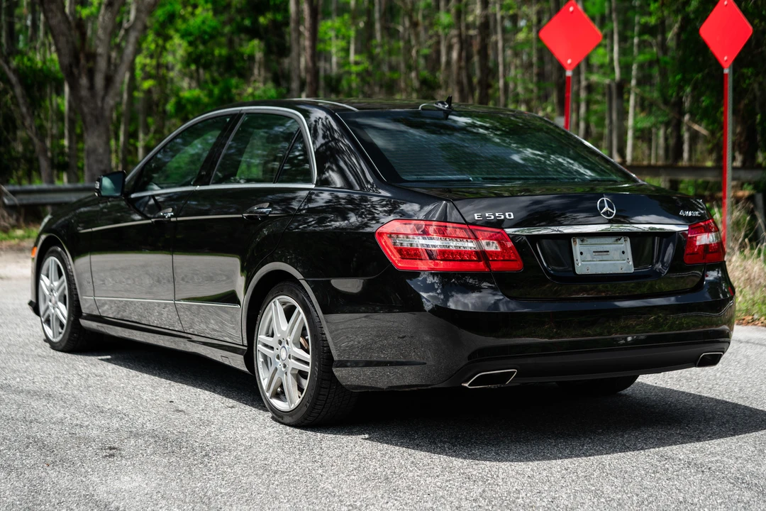 2010 Mercedes-Benz W212 E-Class - Image 17 of 31