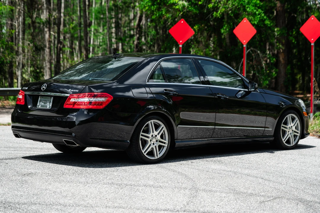2010 Mercedes-Benz W212 E-Class - Image 21 of 31