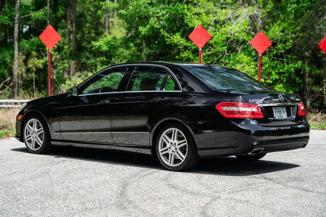 2010 Mercedes-Benz W212 E-Class - Image 14 of 31