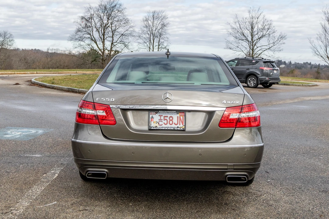 2010 Mercedes-Benz W212 E-Class - Image 10 of 31