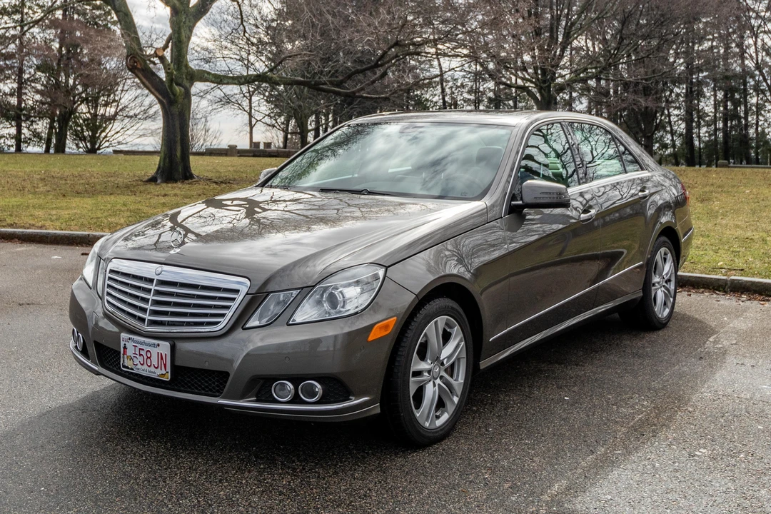2010 Mercedes-Benz W212 E-Class - Image 8 of 31