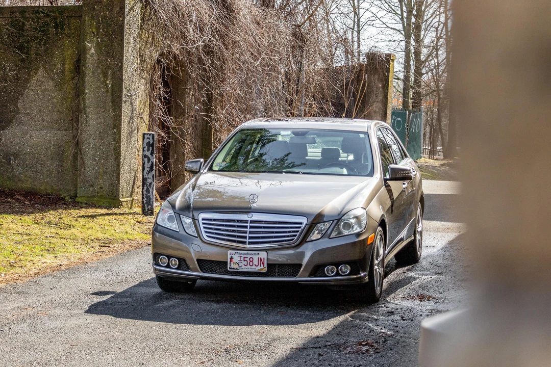 2010 Mercedes-Benz W212 E-Class - Image 7 of 31