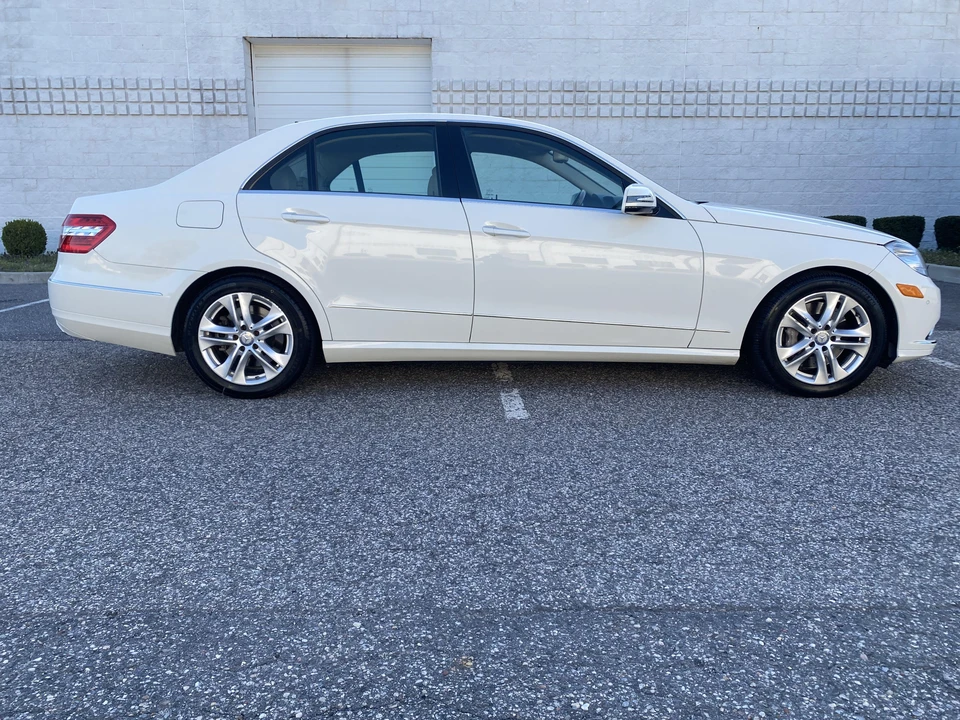 2010 Mercedes-Benz W212 E-Class - Image 15 of 31
