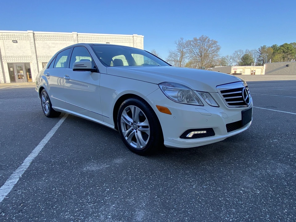 2010 Mercedes-Benz W212 E-Class - Image 16 of 31