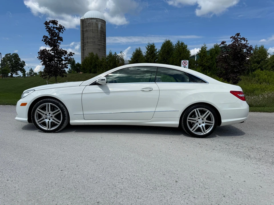2010 Mercedes-Benz C207/A207 E-Class Coupe & Convertible - Image 9 of 31