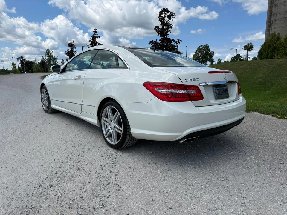 2010 Mercedes-Benz C207/A207 E-Class Coupe & Convertible - Image 10 of 31