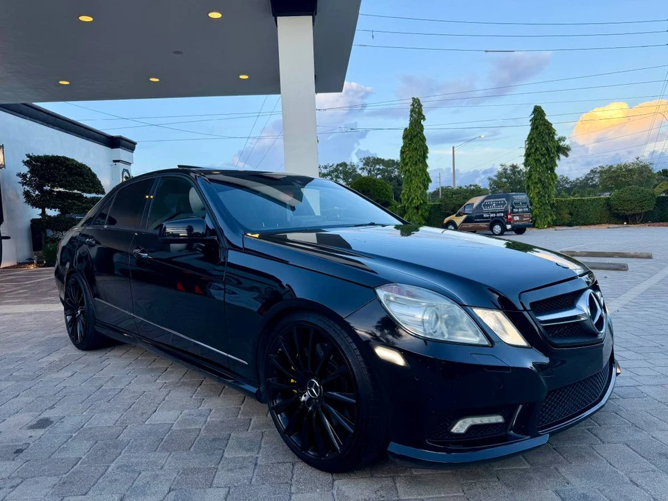 2010 Mercedes-Benz W212 E-Class - Image 3 of 24