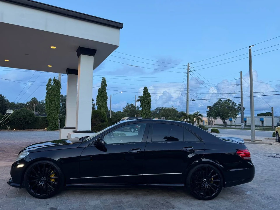 2010 Mercedes-Benz W212 E-Class - Image 22 of 24
