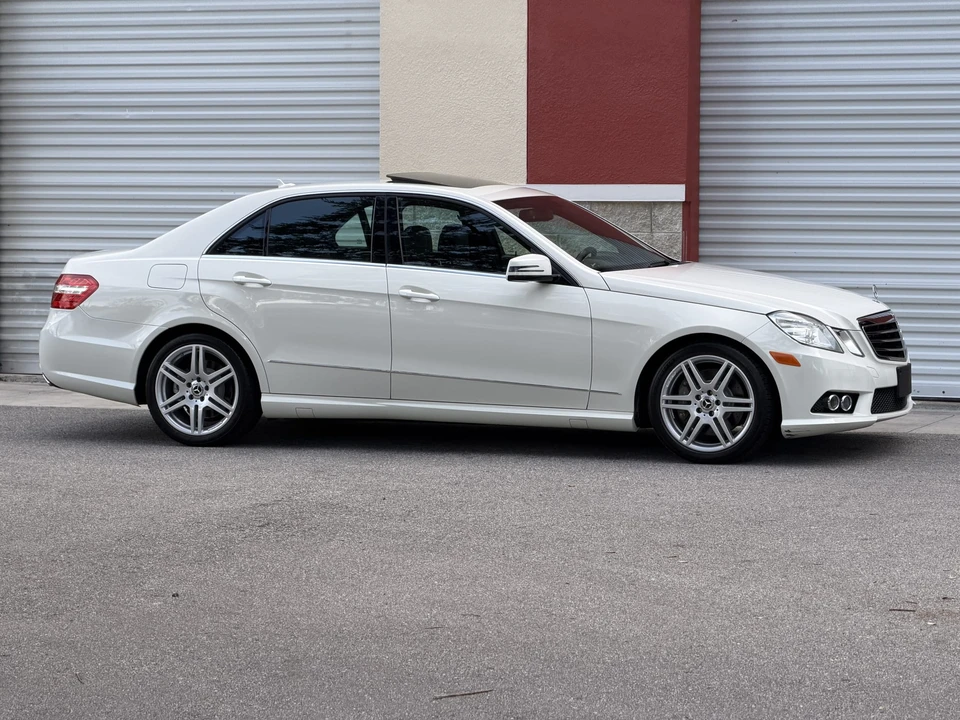 2010 Mercedes-Benz W212 E-Class - Image 22 of 31