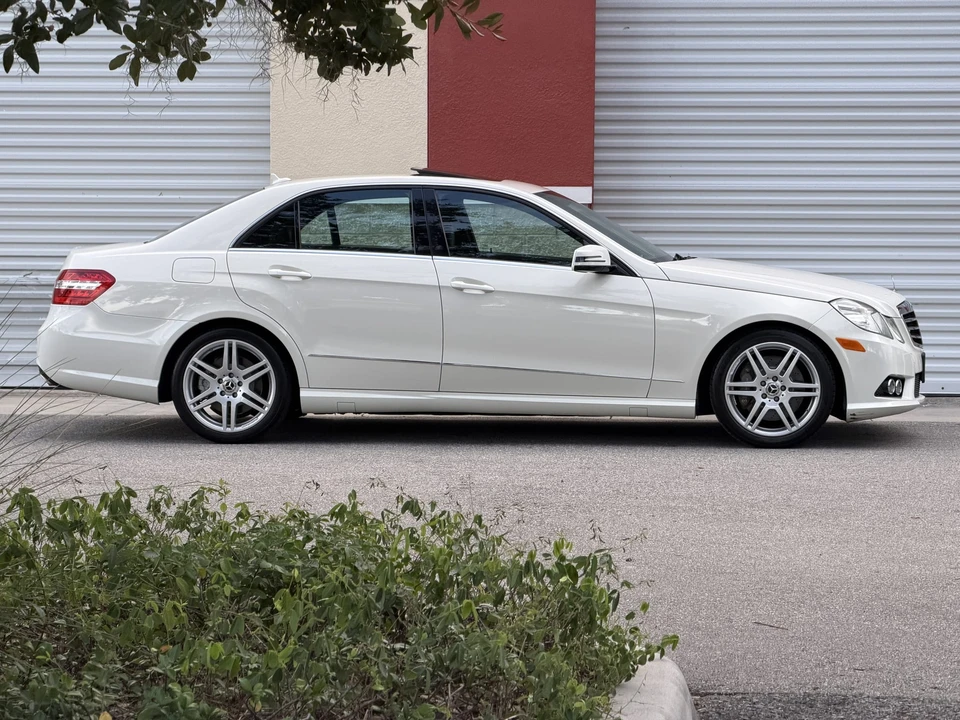 2010 Mercedes-Benz W212 E-Class - Image 20 of 31