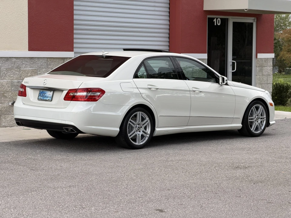 2010 Mercedes-Benz W212 E-Class - Image 18 of 31