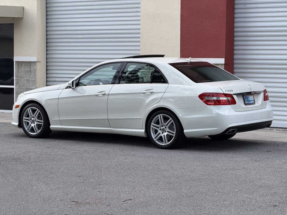 2010 Mercedes-Benz W212 E-Class - Image 11 of 31