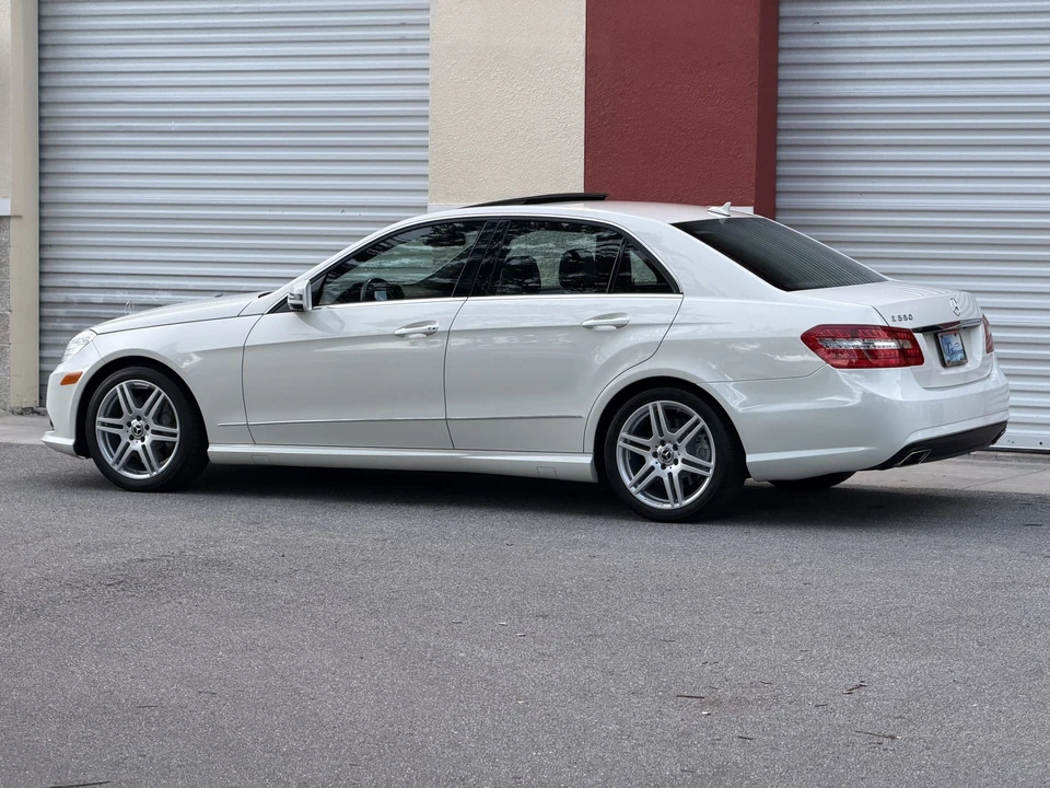 2010 Mercedes-Benz W212 E-Class - Image 10 of 31