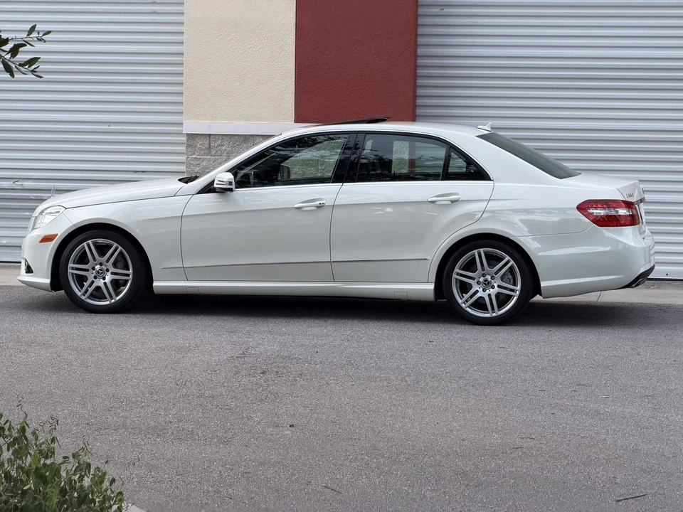 2010 Mercedes-Benz W212 E-Class - Image 8 of 31