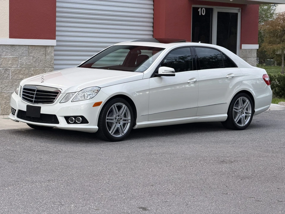 2010 Mercedes-Benz W212 E-Class - Image 5 of 31