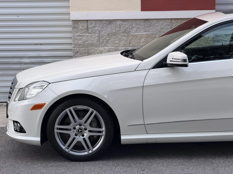 2010 Mercedes-Benz W212 E-Class - Image 28 of 31