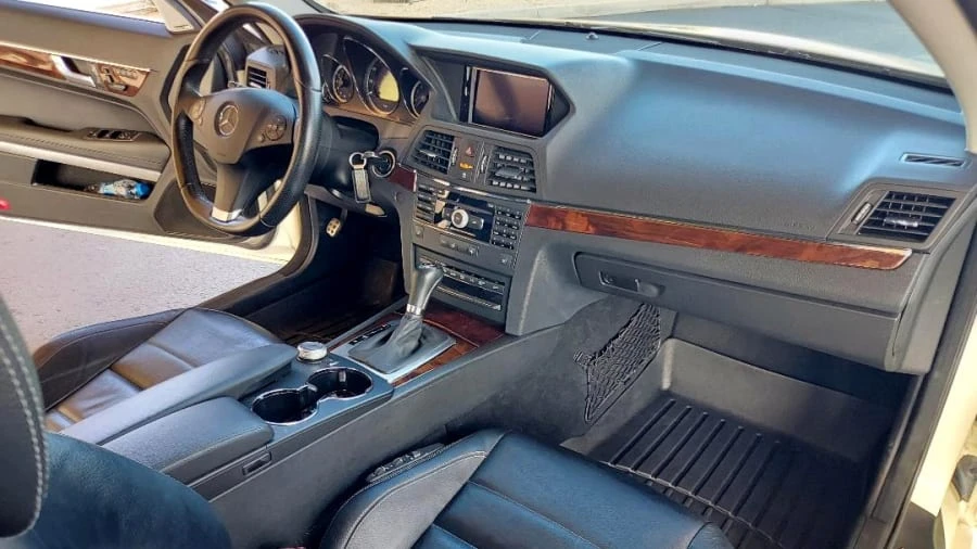 2010 Mercedes-Benz W212 E-Class - Image 13 of 18