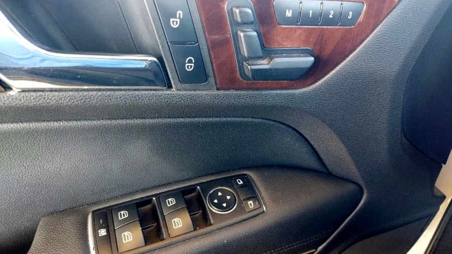 2010 Mercedes-Benz W212 E-Class - Image 15 of 18