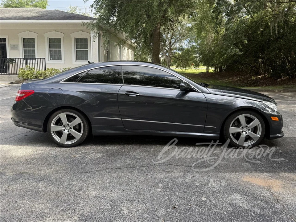 2010 Mercedes-Benz W212 E-Class - Image 2 of 4