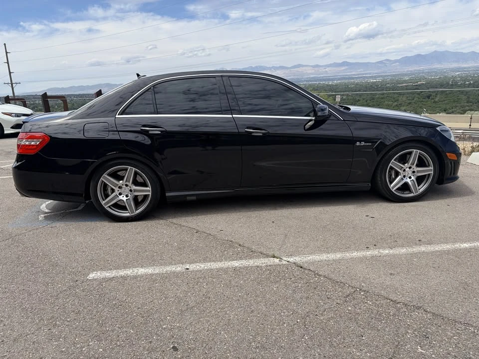 2010 Mercedes-Benz W212 E-Class - Image 2 of 14