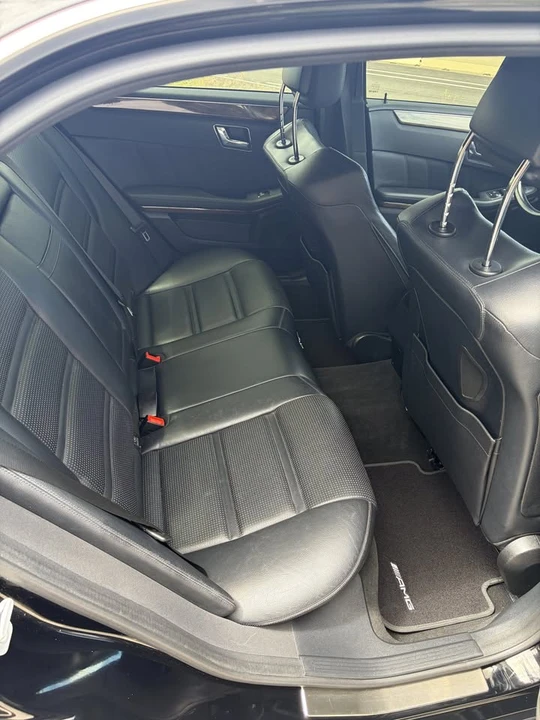 2010 Mercedes-Benz W212 E-Class - Image 10 of 14