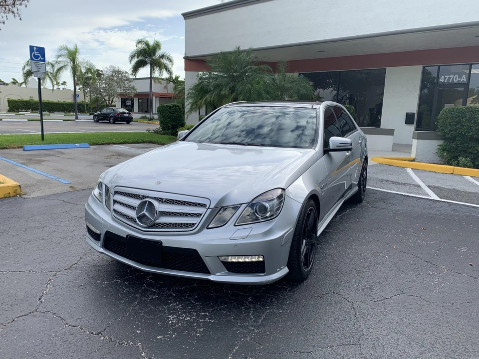 2010 Mercedes-Benz W212 E 63 AMG - Image 8 of 31
