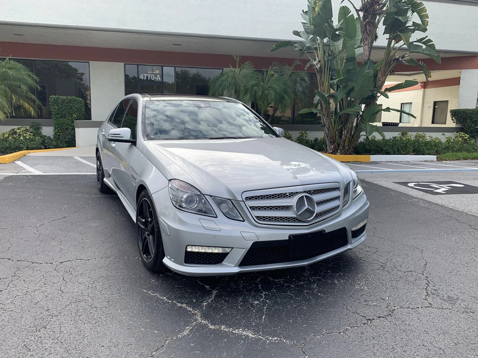 2010 Mercedes-Benz W212 E 63 AMG - Image 29 of 31