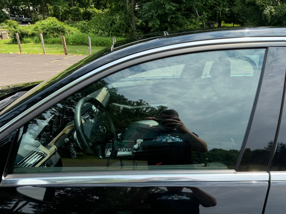2010 Mercedes-Benz W212 E 63 AMG - Image 24 of 31