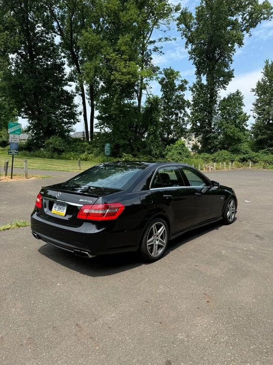 2010 Mercedes-Benz W212 E 63 AMG - Image 12 of 31