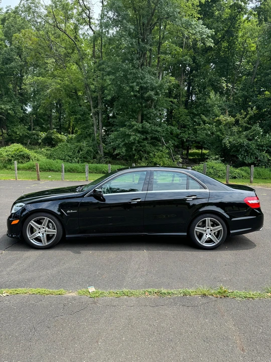 2010 Mercedes-Benz W212 E 63 AMG - Image 8 of 31
