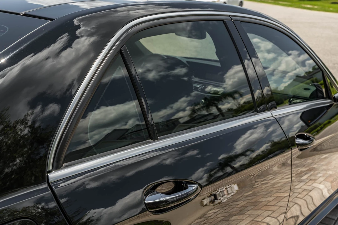 2010 Mercedes-Benz W212 E 63 AMG - Image 24 of 31