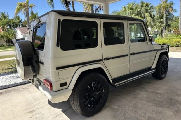 2010 Mercedes-Benz W463 G-Class - Image 2 of 7