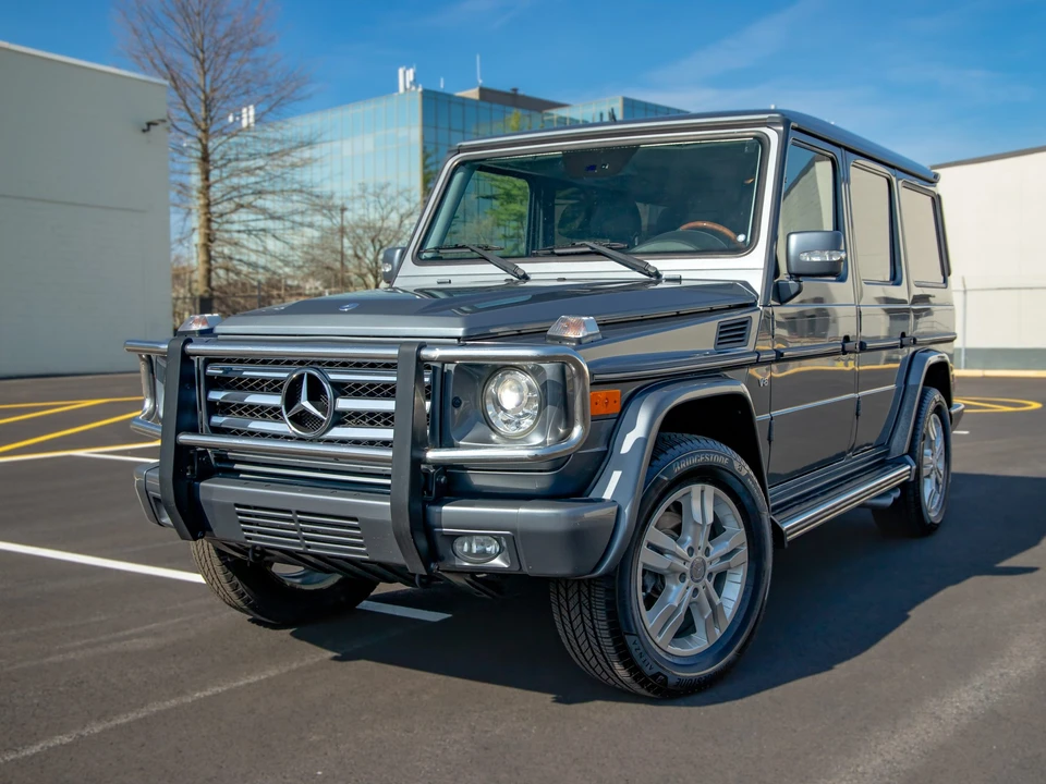 2010 Mercedes-Benz W463 G-Class - Image 2 of 31