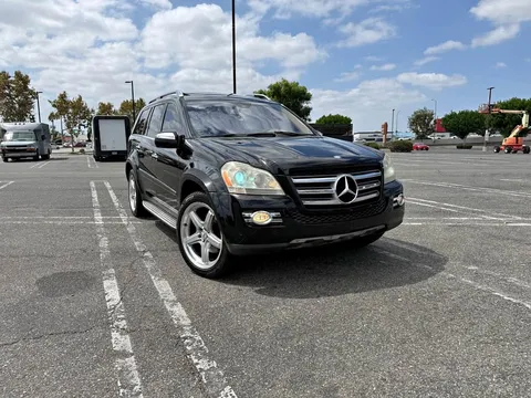 2010 Mercedes-Benz GL-Class GL 550 4MATIC Sport Utility 4D