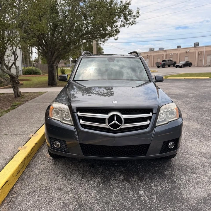 2010 Mercedes-Benz GLK-Class - Image 2 of 20