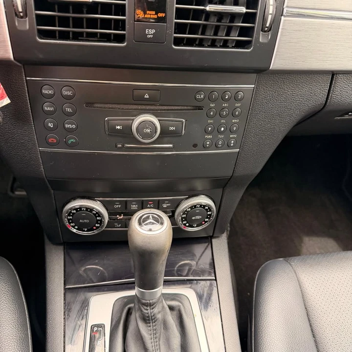 2010 Mercedes-Benz GLK-Class - Image 16 of 20