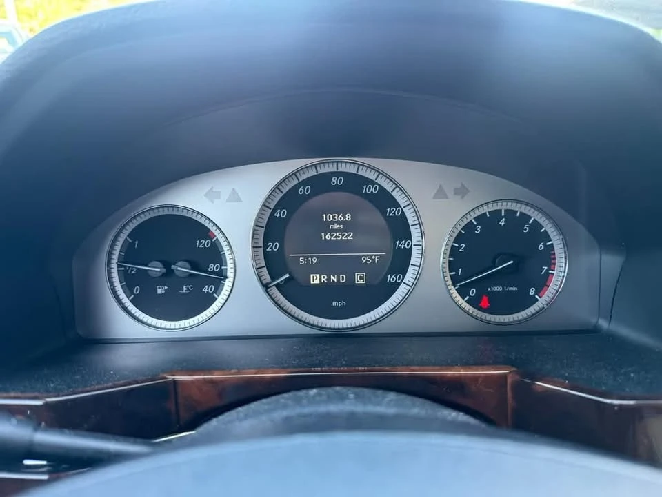 2010 Mercedes-Benz GLK-Class - Image 11 of 15