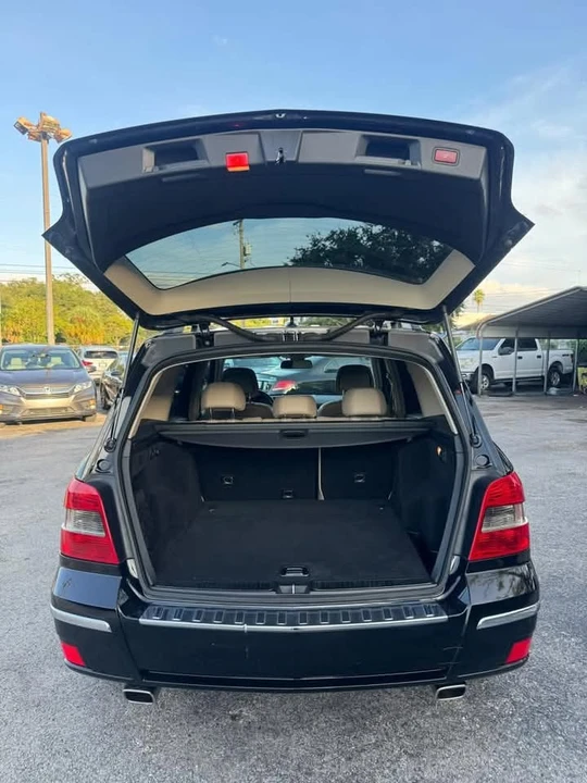 2010 Mercedes-Benz GLK-Class - Image 9 of 15